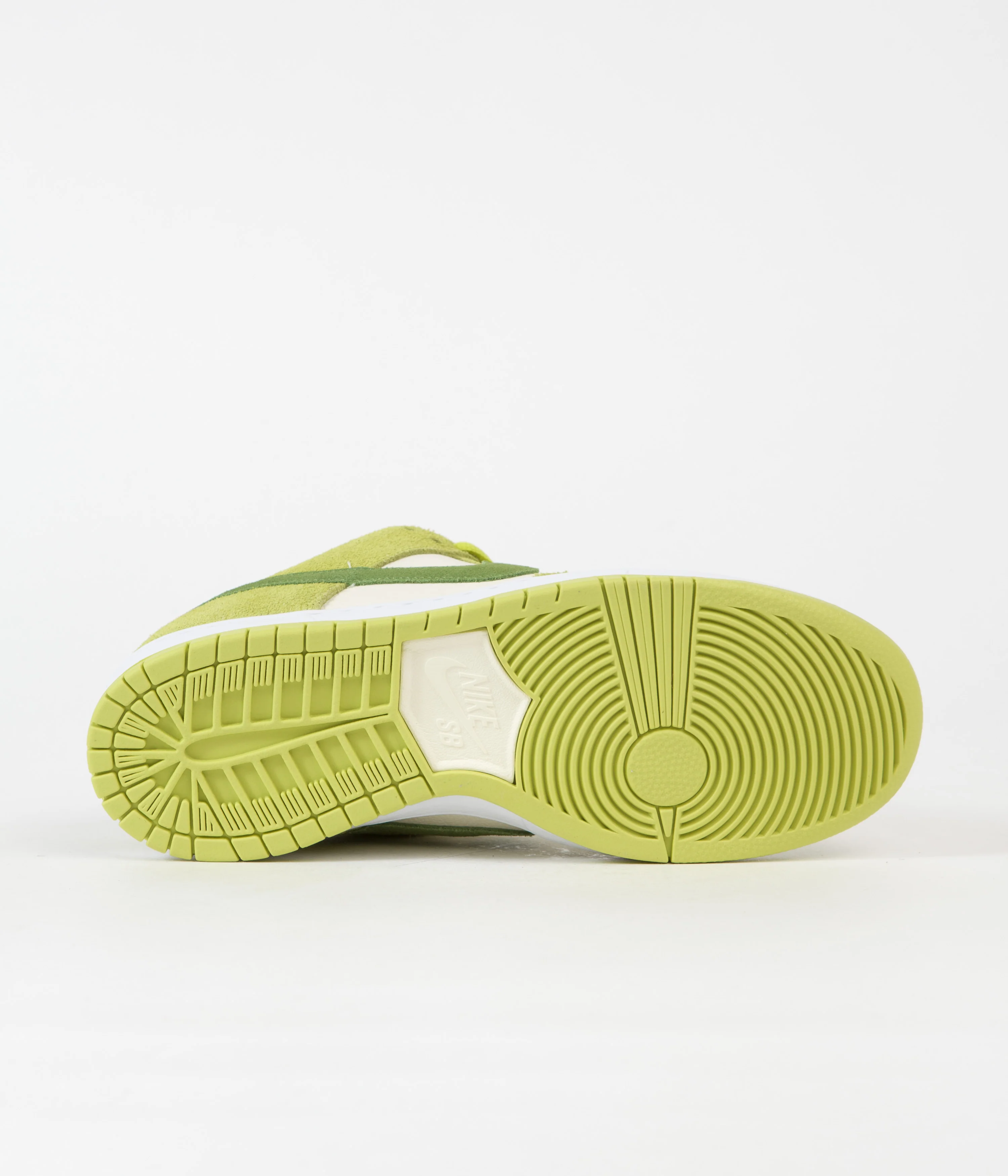 Nike SB Dunk Low Pro Apple Shoes - Atomic Green / Chlorophyll - Atomic Green - Image 6