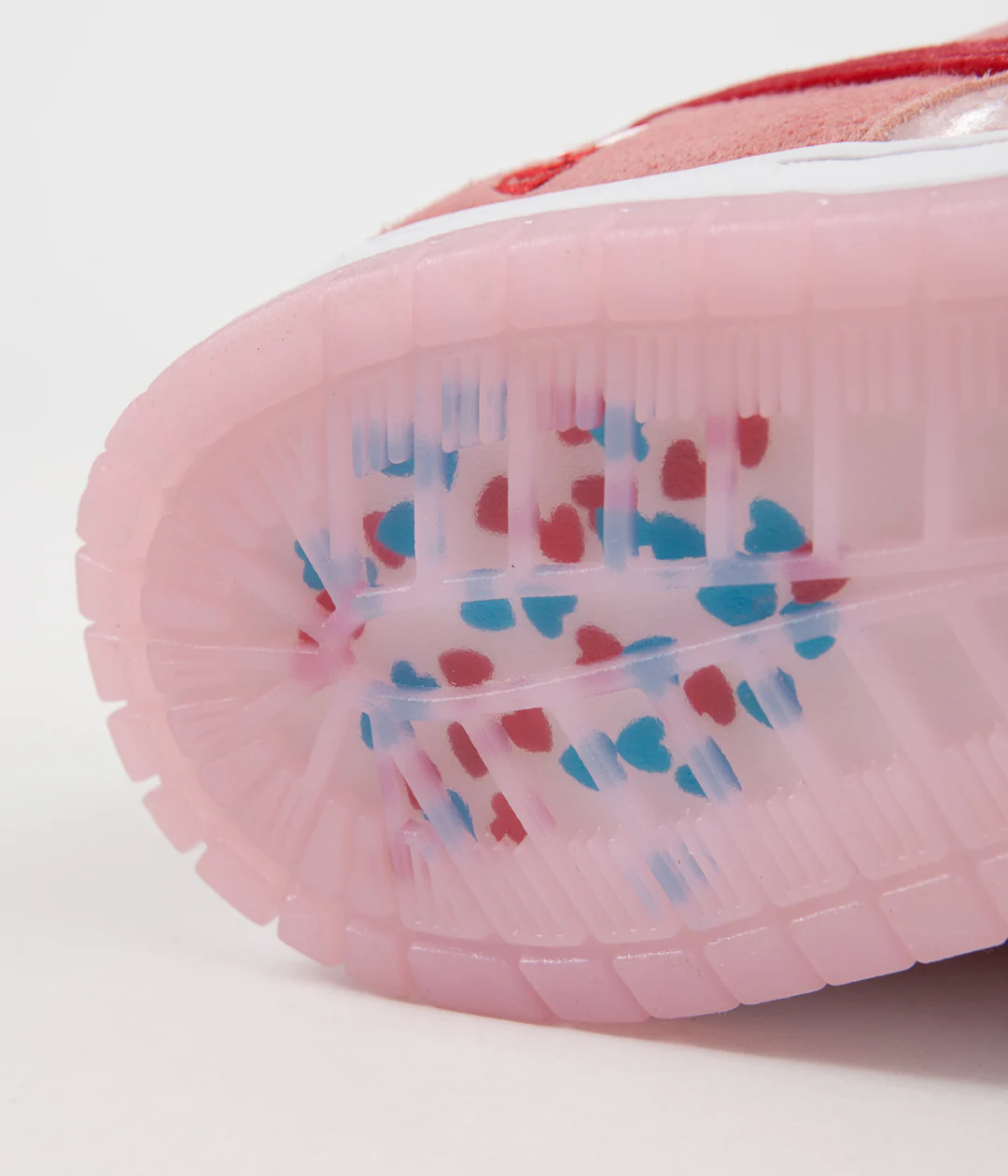 Nike SB 'Strangelove' Dunk Low Pro Shoes - Bright Melon / Gym Red - Medium Soft Pink - Image 9