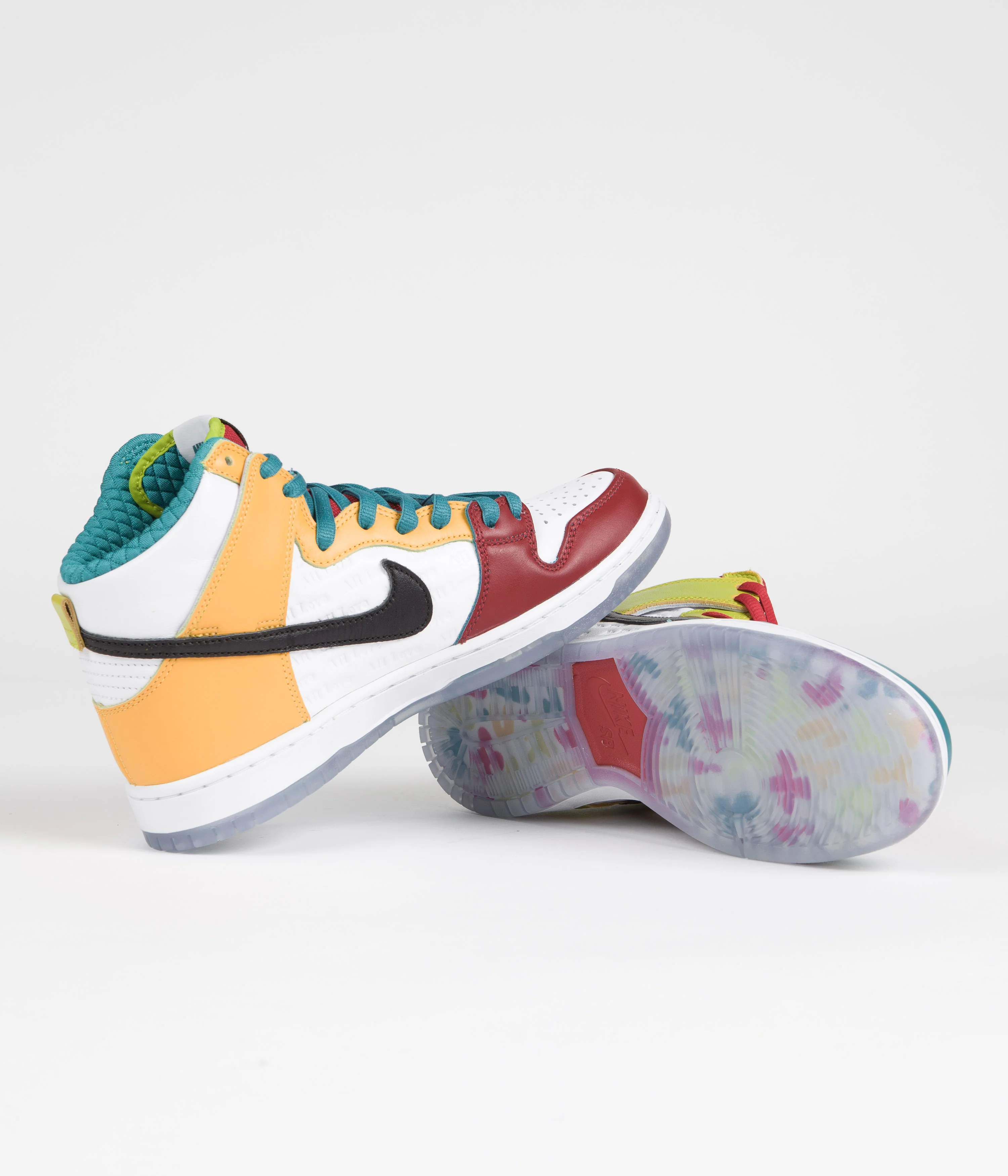 Nike SB x froSkate Dunk High Pro 'All Love' Shoes - White / Metallic Gold - University Red - Image 5
