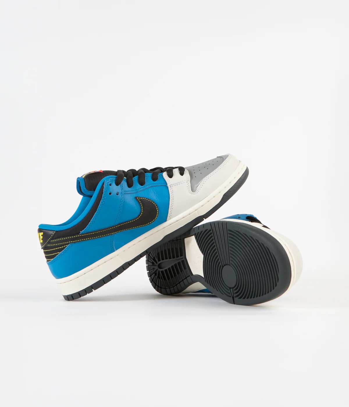 Nike SB x Instant Dunk Low Pro QS 2 Shoes - Blue Hero / Black - Pale Ivory - Image 6