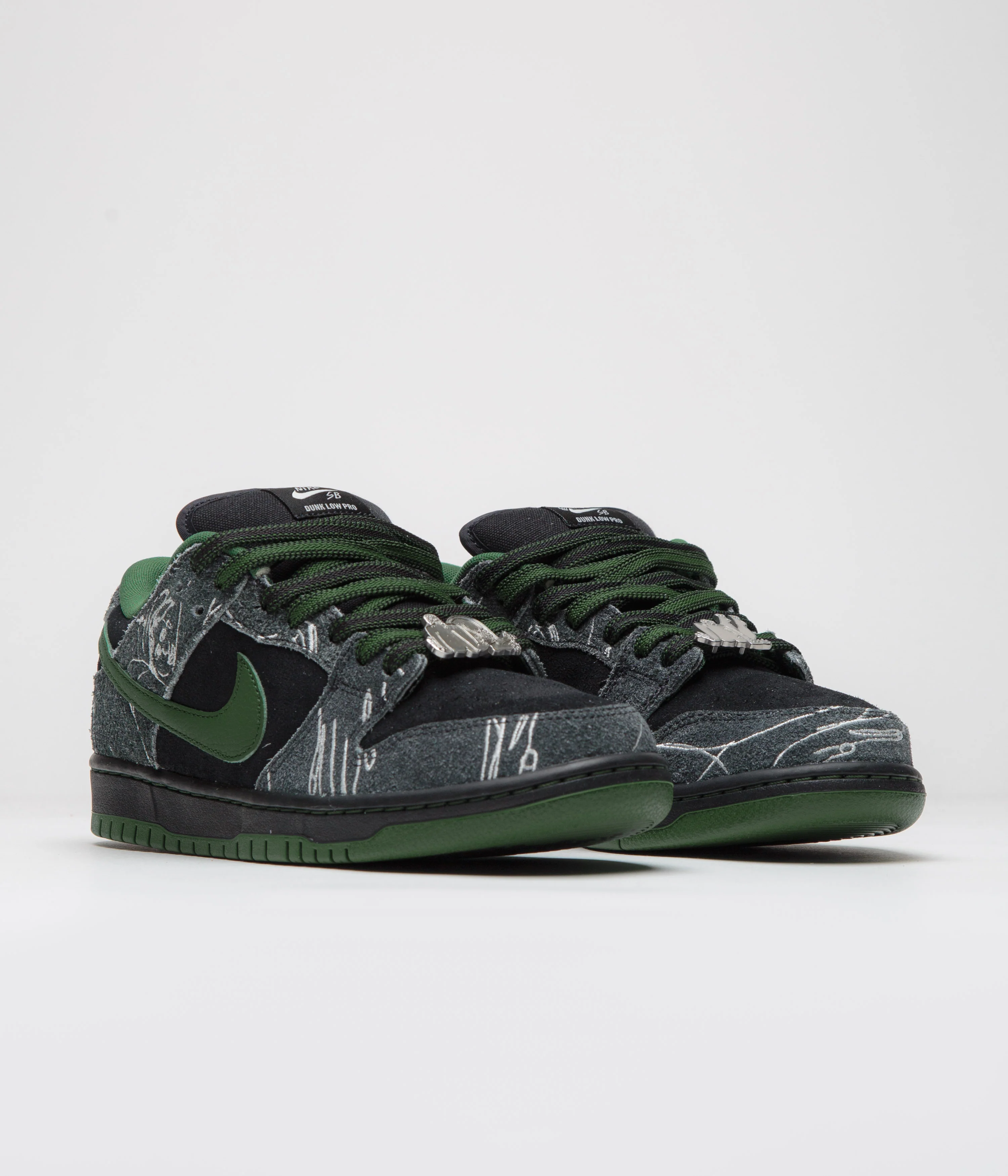 Nike SB x There Skateboards Dunk Low Shoes - Black / Gorge Green - Summit White - Image 2