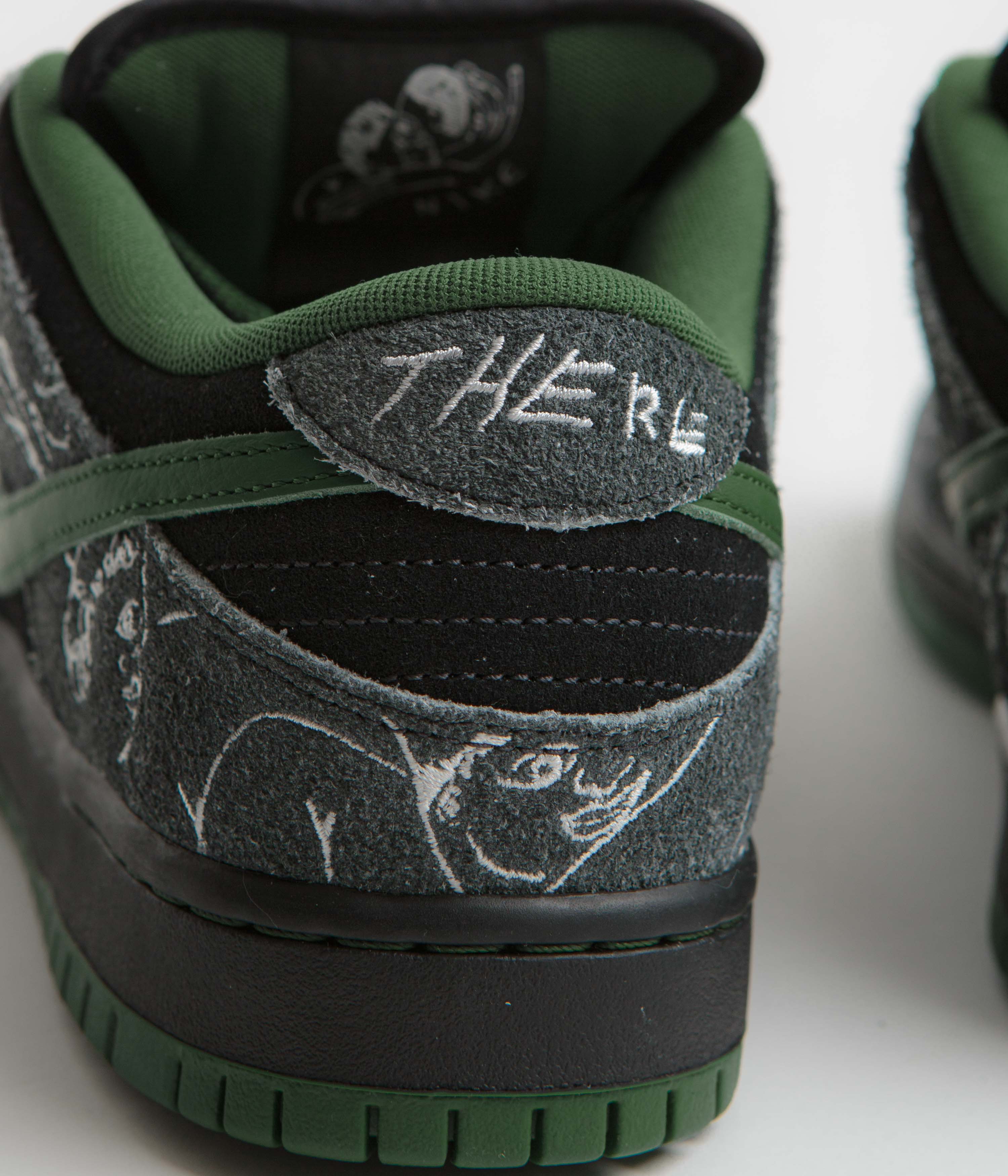 Nike SB x There Skateboards Dunk Low Shoes - Black / Gorge Green - Summit White - Image 9